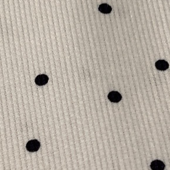πCone Mills White with Blue Dots Fabric for Craft - Quilts etc 130 x 59 inch - Picture 6 of 8